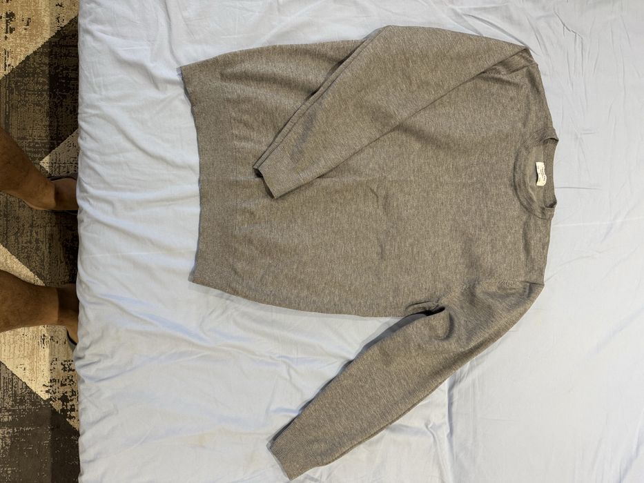 Джинсы, свитера,шорты