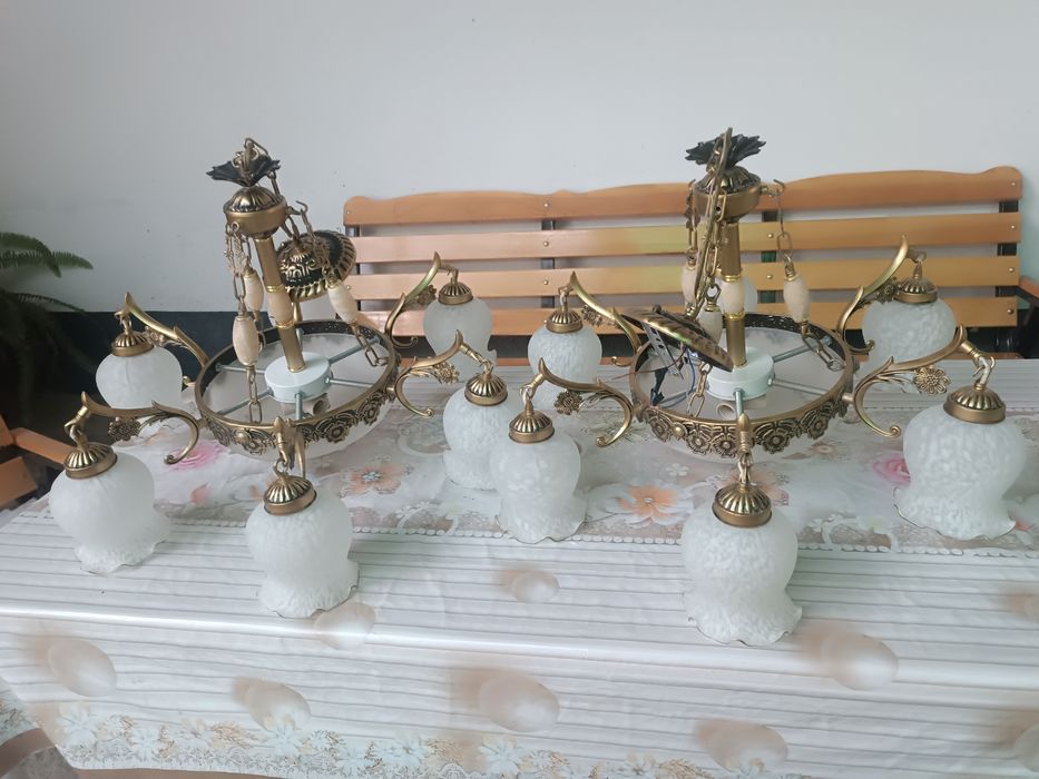 Люстра ,за обе 350 тысяч