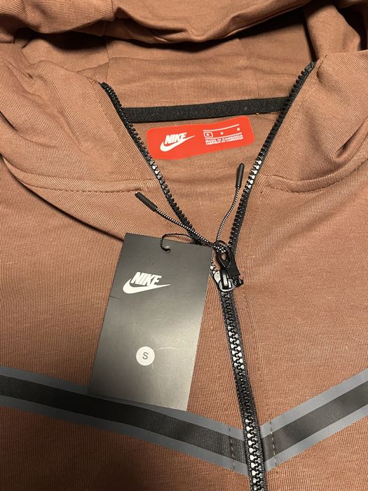 Nike Tech Fleece Екип Кафяв