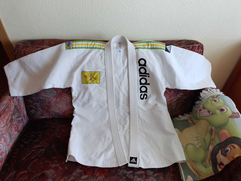 Kimono jiu jitsu
