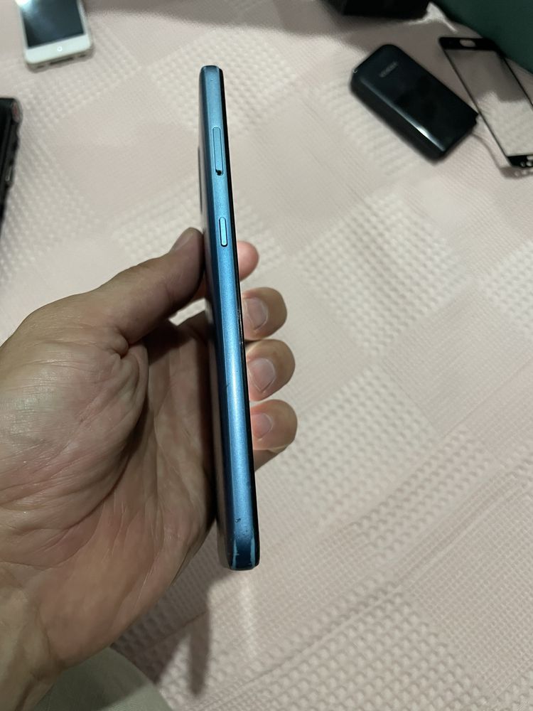 Nokia 8 xolatiyaxshi