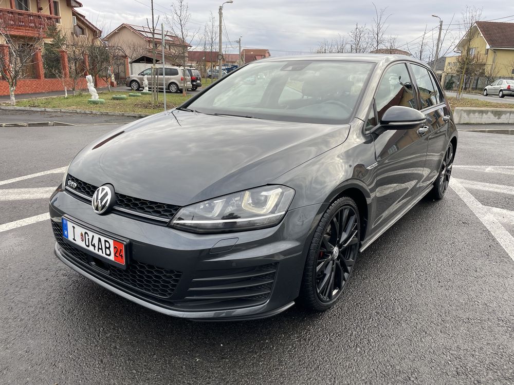 Golf 7 GTD 2.0 TDI 184 cp acc webasto telecomanda 232 km xenon led top