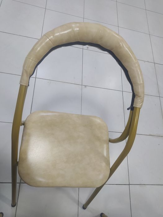 Стол и стулья 6шт стулья