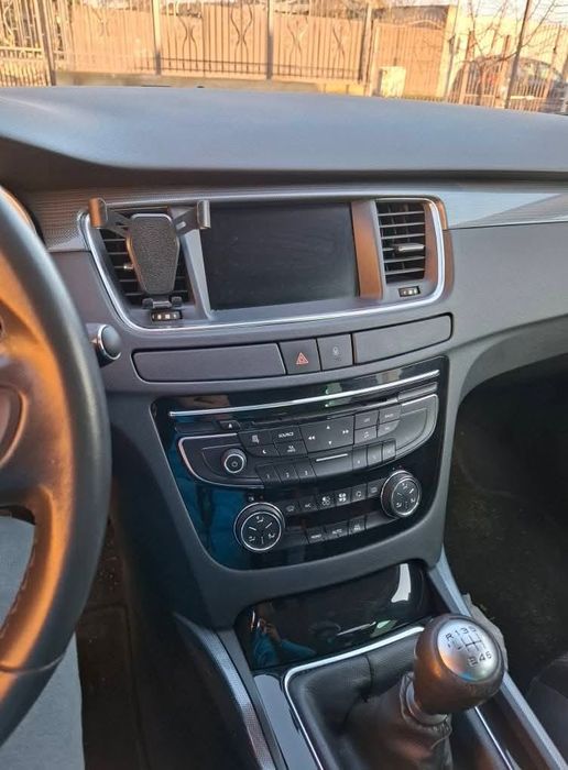 Vând Peugeot 508 sw 1.6 Benzină
