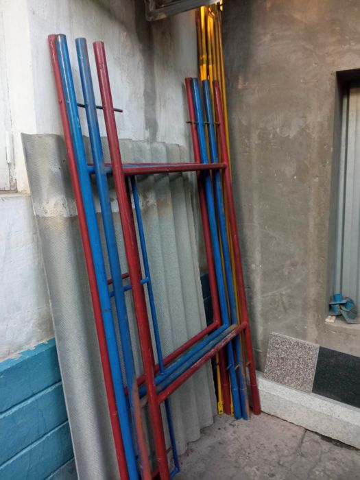 Леса строительные металлические. Temirli qurilish Lesalari sotiladi