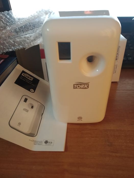 TORK диспенсер для аэрозольного освежителя