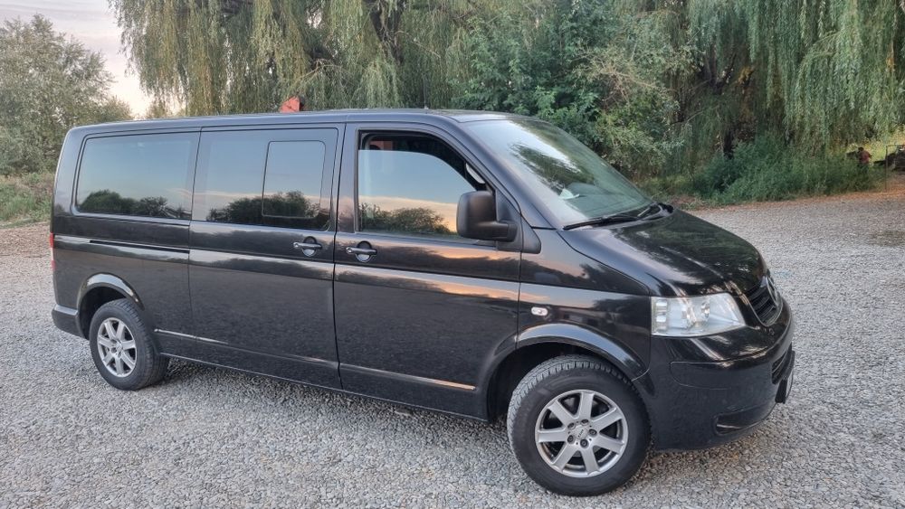 Vand/Schimb VW T5 Caravelle XXL 8+1 din 2009 motor 2.5D