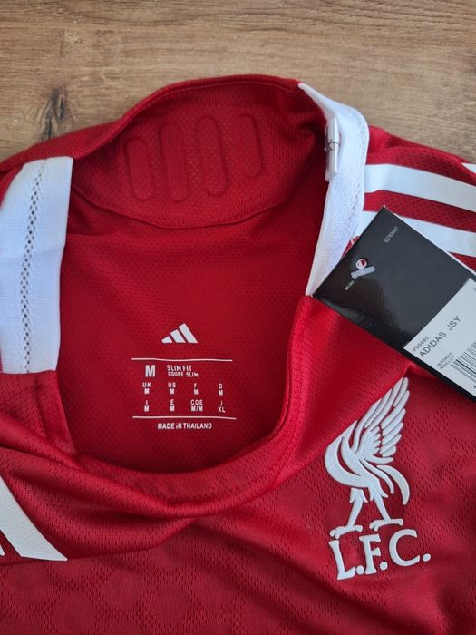Нова Мъжка тениска Ливърпул 2025/2026,  размер M, Players' quality