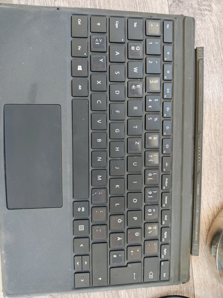 Клавиатура за Microsoft surface Pro