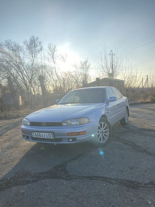 В продаже камри 10