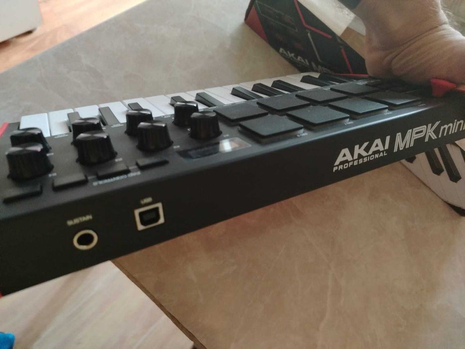 AKAI MPK mini mk3