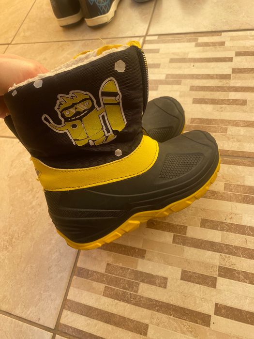 Топли детски ботуши