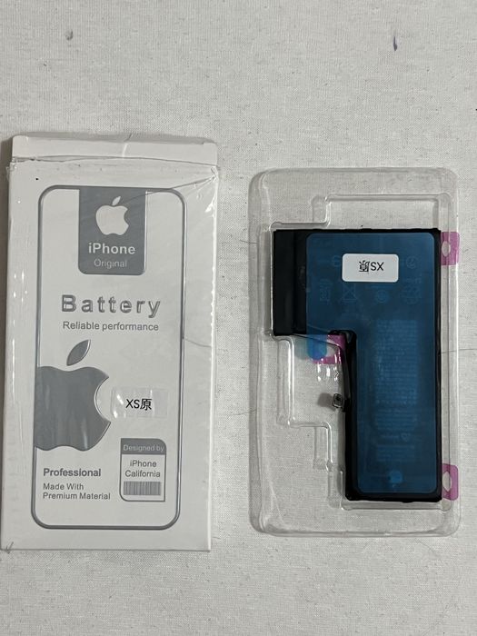 Батерия за iphone XS оригинална чисто нова във кутия не исползвана