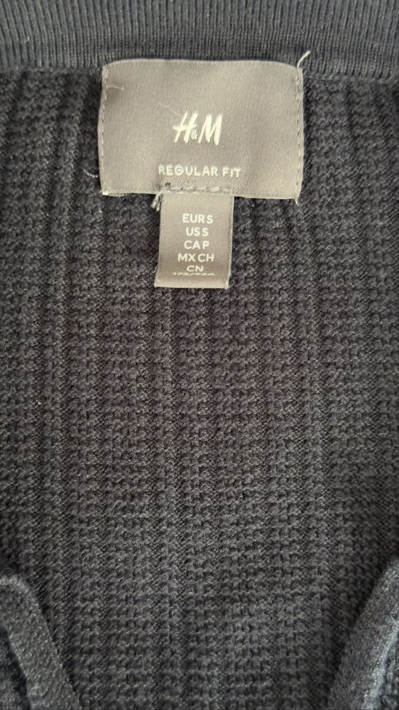 Polo тениска с отворена яка