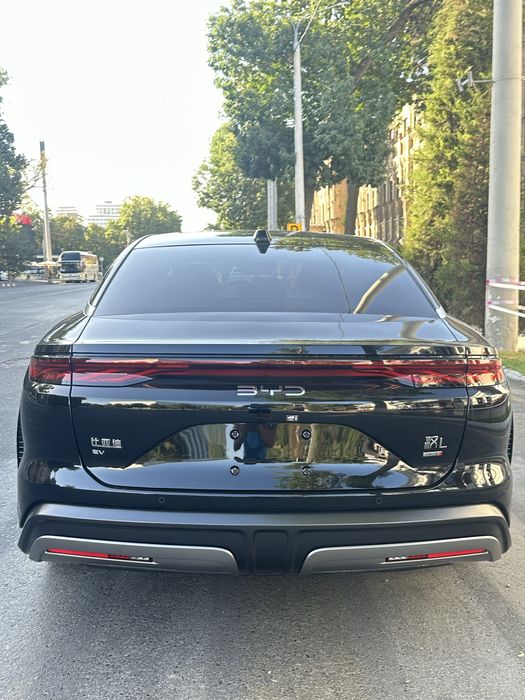BYD Han L Restailing 2026