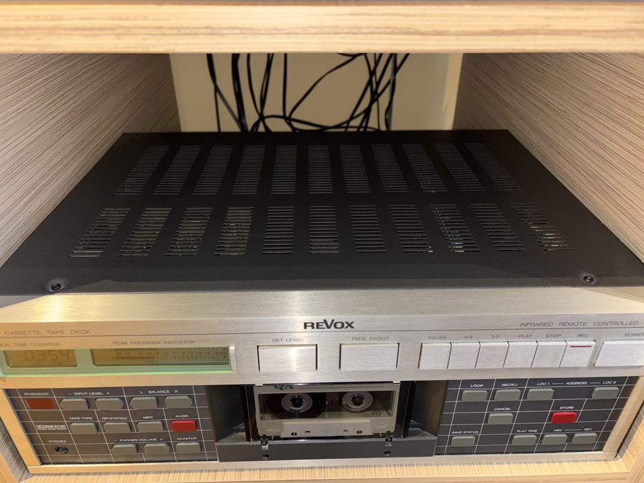 Casetofon deck Revox B215