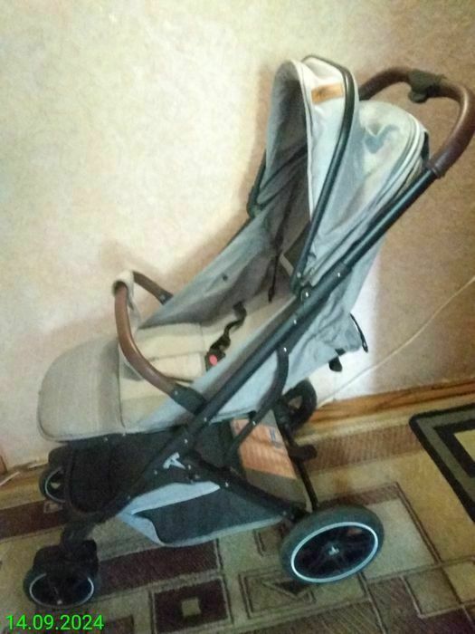 Детская коляска б/у