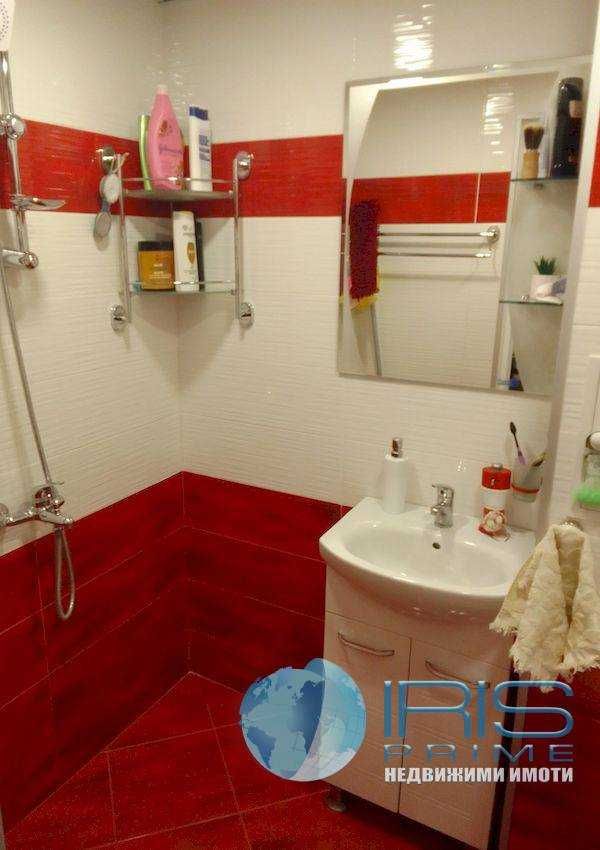 Продава се Двустаен апартамент в Шумен, Тракия - 60 кв.м за 1530 €/кв.м - Снимка #12