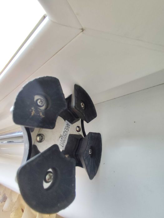 Сгъваем алуминиев бастун