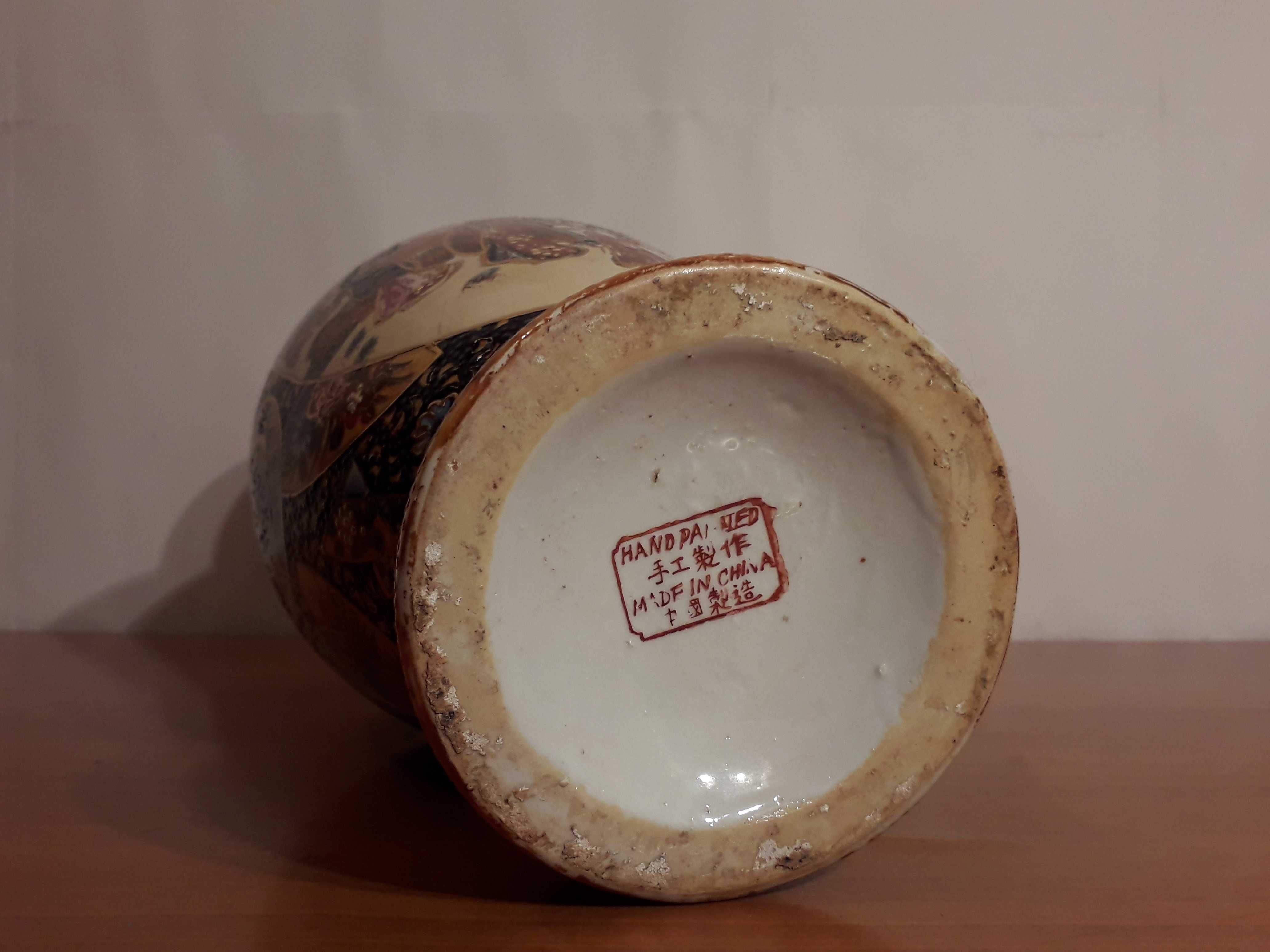 Vaza Royal Satsuma decorata cu Gheise