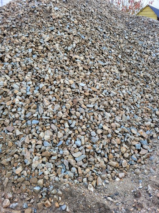 Piatră spartă și frezătura de asfalt