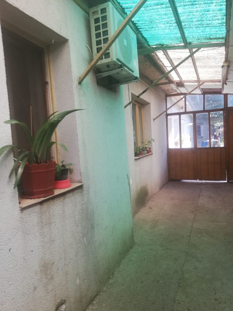 Casa zona Cosbuc (Mall)
