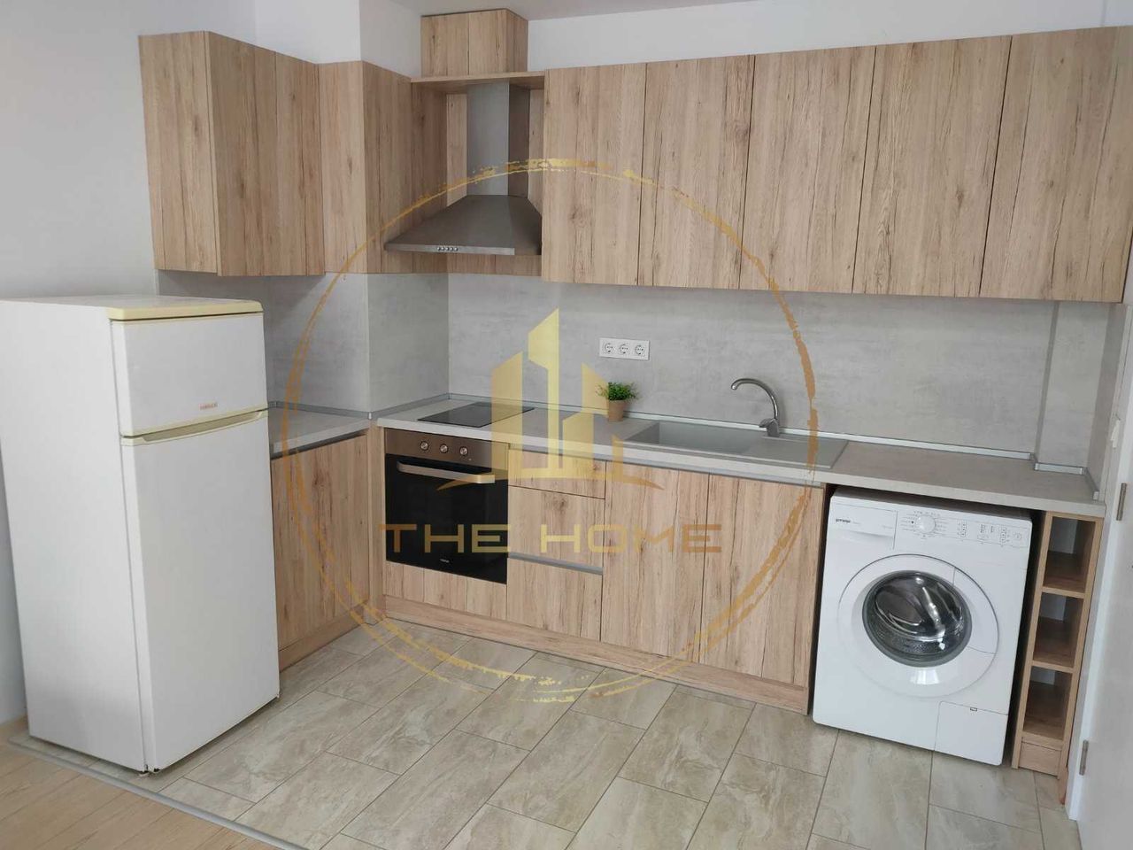 Дава се под наем Двустаен апартамент в Варна, Младост 1 - 60 кв.м за 400 € - Снимка #1