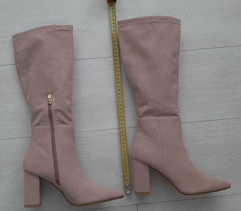 Cizme dama marimea 37, culoarea Nude, piele ecologica, noi