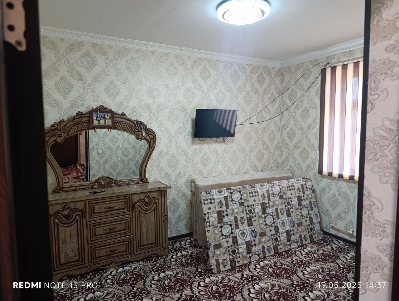 Продается 2х комнатная срочно