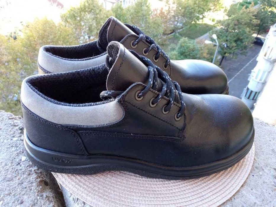 Pantofi piele Uvex Wide Fit Lace-up Safety, mar, 44 (28.5 cm)