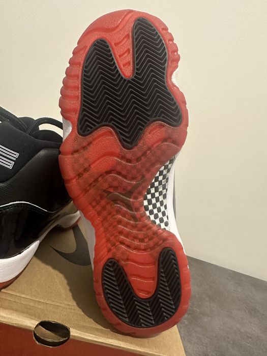 Jordan 11 Retro Black White Red - Size - 40 , 40,5 -