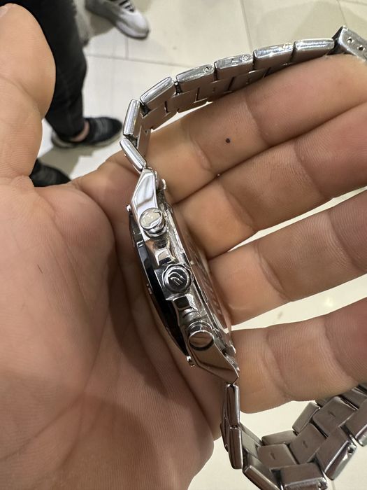 Casio Edifice Red Bull Limited edition efr-557