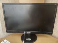 Монитор PHILIPS.