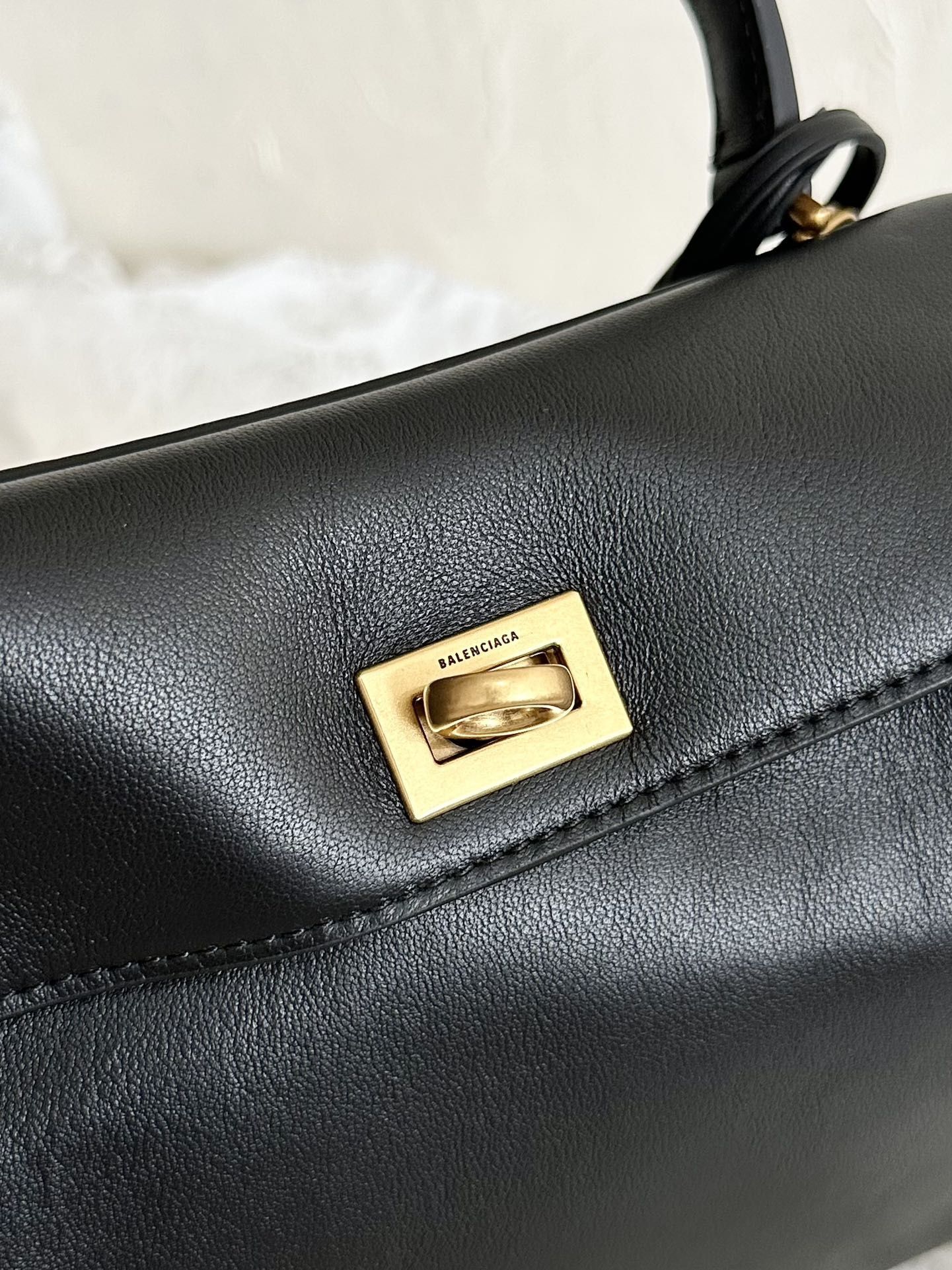 Geanta Balenciaga Rodeo 23 cm, Premium