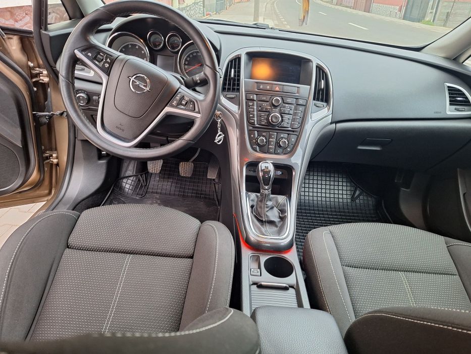Opel astra 1.7 cdti ecoflex