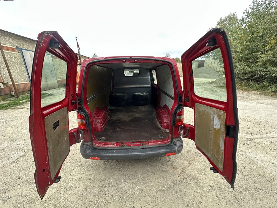 Volkswagen Transporter T5 ExtraLung 1.9 TDI AC/2Chei