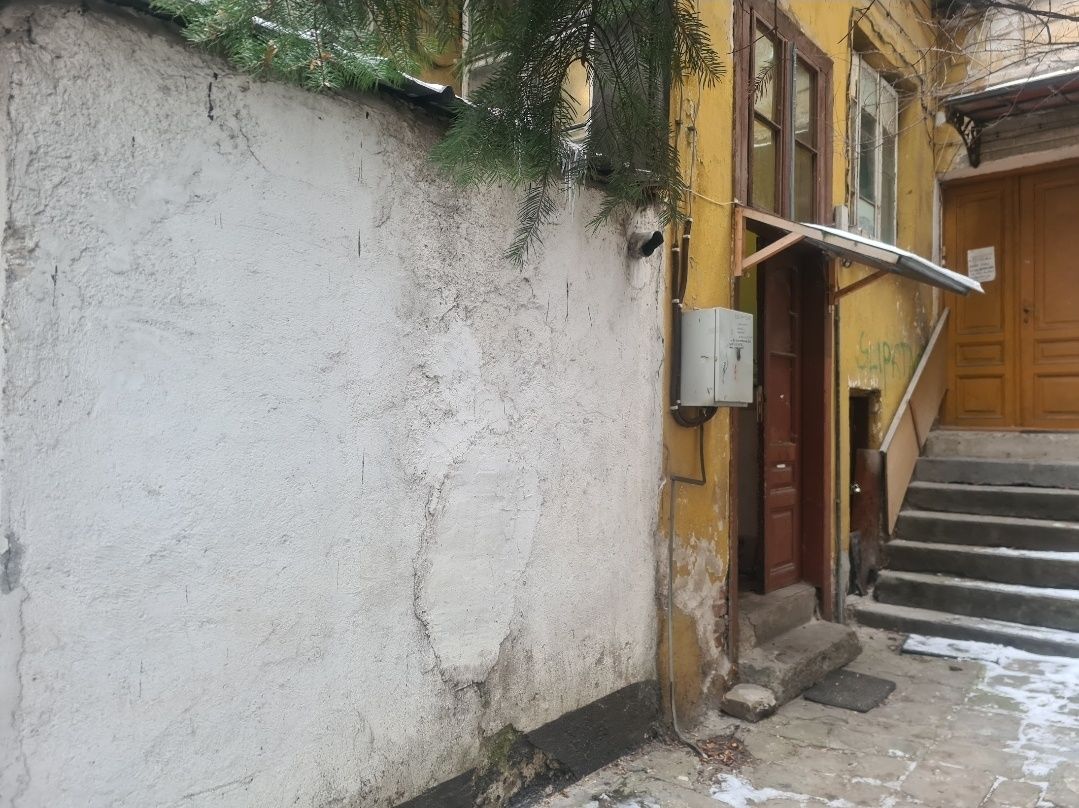 Продава се Къща в София, Хаджи Димитър - 150 кв.м за 24 €/кв.м - Снимка #3