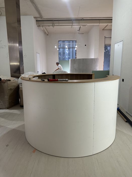 Продается новый ресепшен