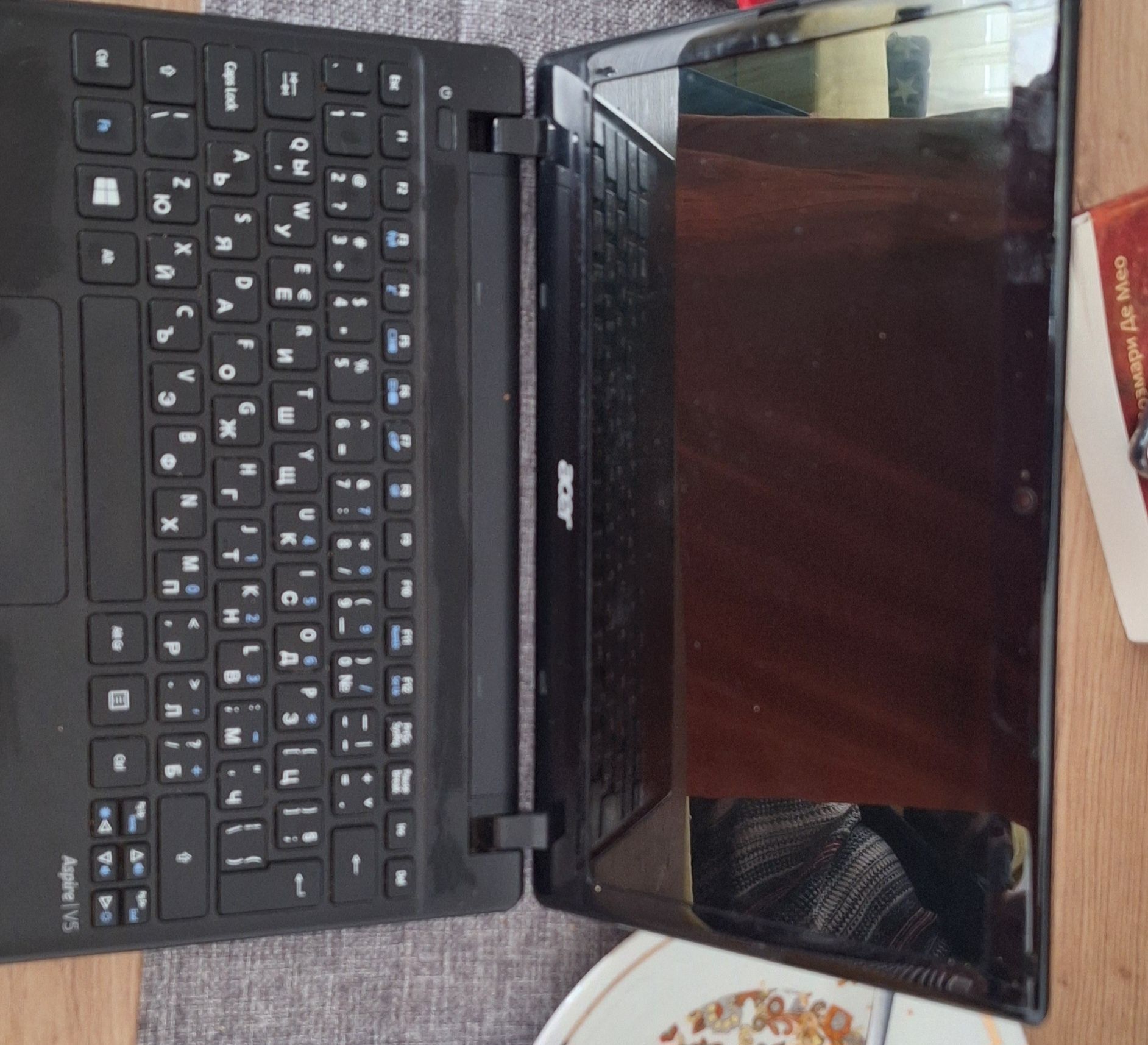 Acer Aspire v5 За части!