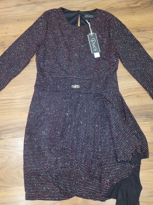 Нова празнична рокля на Lucy