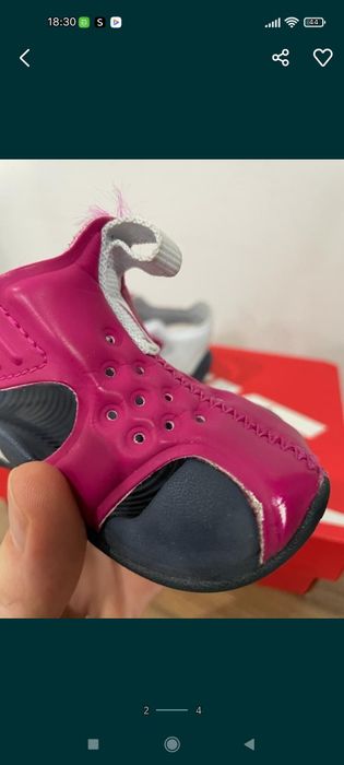 Vând sandale Nike fashion