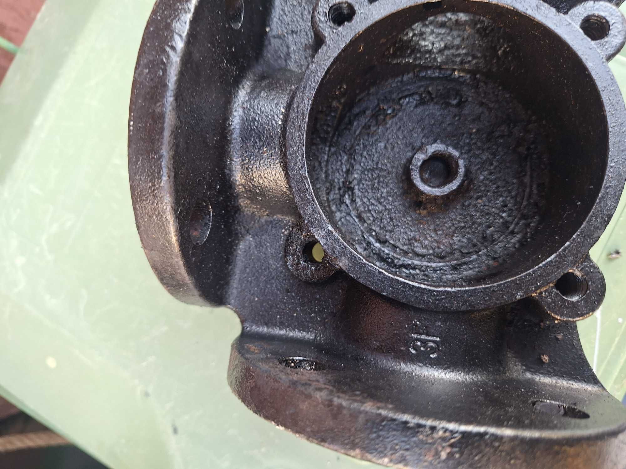 VANA CU 3 CAI DN40 FONTA FLANSE 3F ESBE 1110 0400 ( folosite 1/2 pret)