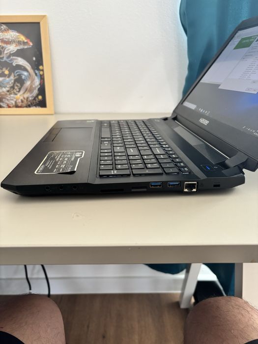 Laptop Clevo Gaming• i7-6820HK•placa video 6gb dedicat•16gb ram• 1,2Tb
