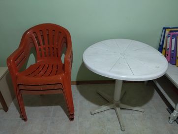 Градинска пластмаса маса и столове