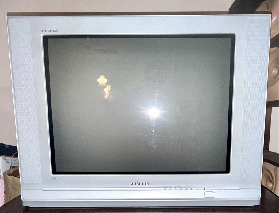 Телевизор SAMSUNG 29"