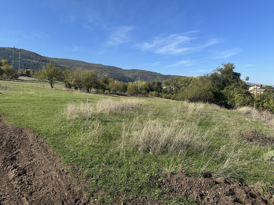 имот в с.Лозен урбанизирана зона