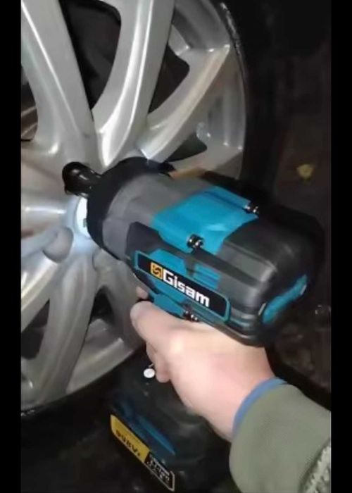 Gisam ударен гайковерт 1/2 инчов 2800N.M  18V две батерии