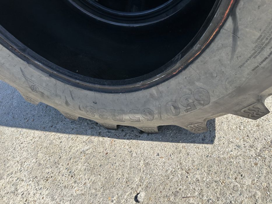 650/65r38 bkt tractor