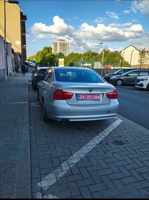 Vând BMW 318d , adus recent r.a.r efectuat .