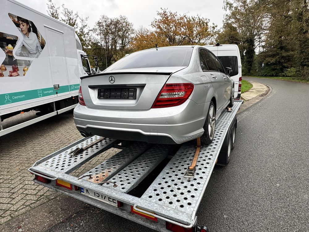 Mercedes c 180 AMG изпълнение